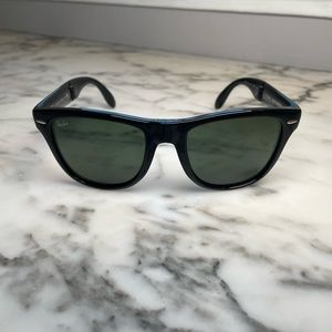 Ray-Ban Folding Wayfarer Sunglasses